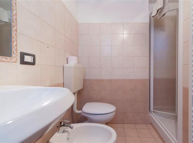 Pisolo In Citta Casa Vacanze Nel Centro Storico Bologna Buitenkant foto